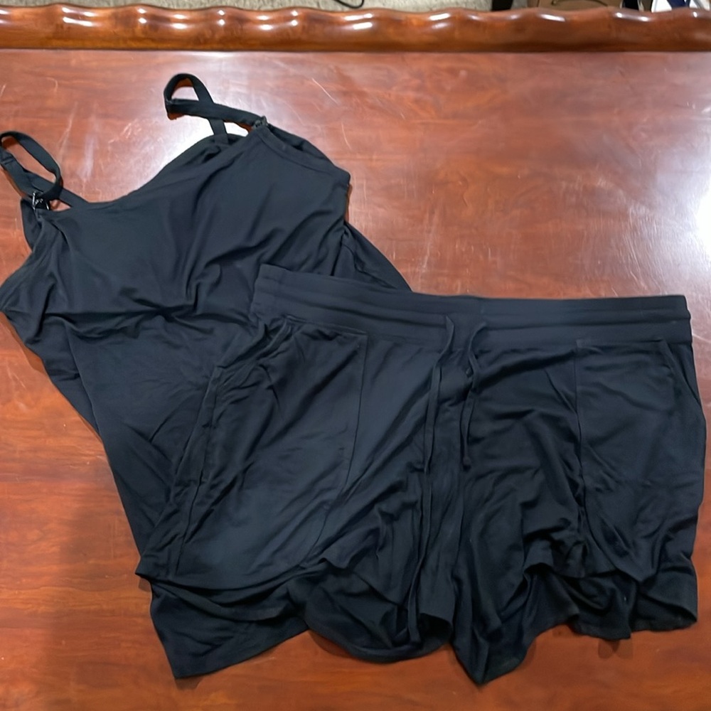 Kindred Bravely Bamboo Maternity and Postpartum Lounge Shorts and Tank - Picture 4 of 4